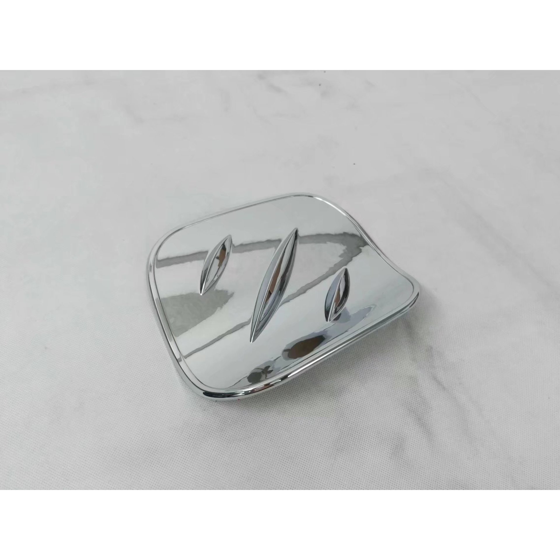 适用于 17款C-HR油箱盖无标电镀款 油门装饰盖 CHR油箱盖贴片 专