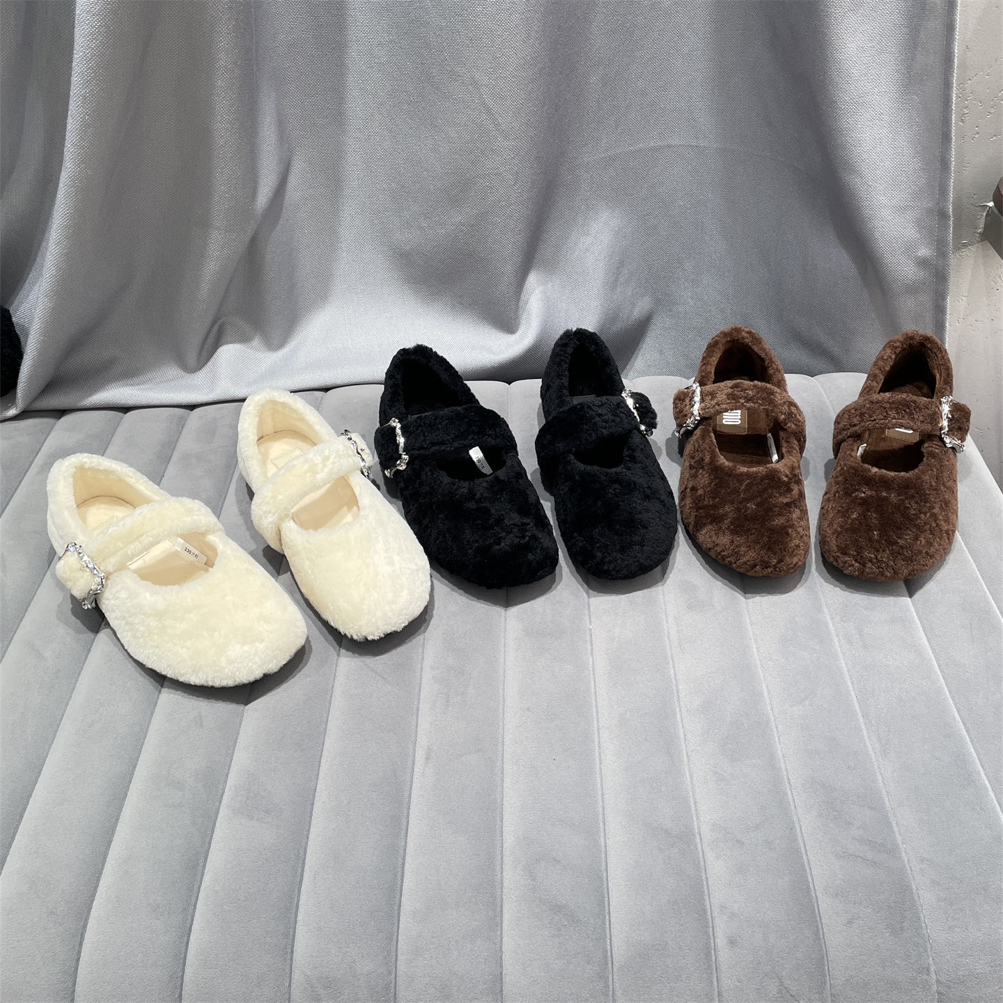 LEMO欧洲站秋款羊毛浅口鞋