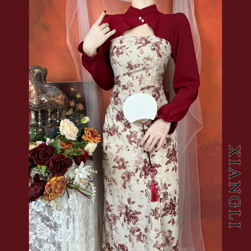 法式复古拼接碎花新中式改良旗袍