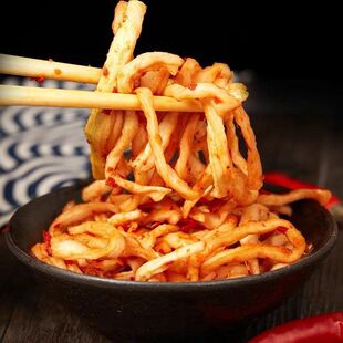 四川重庆手工麻辣萝卜干嘎嘣脆萝卜干下饭咸菜萝卜条袋装开胃酱菜