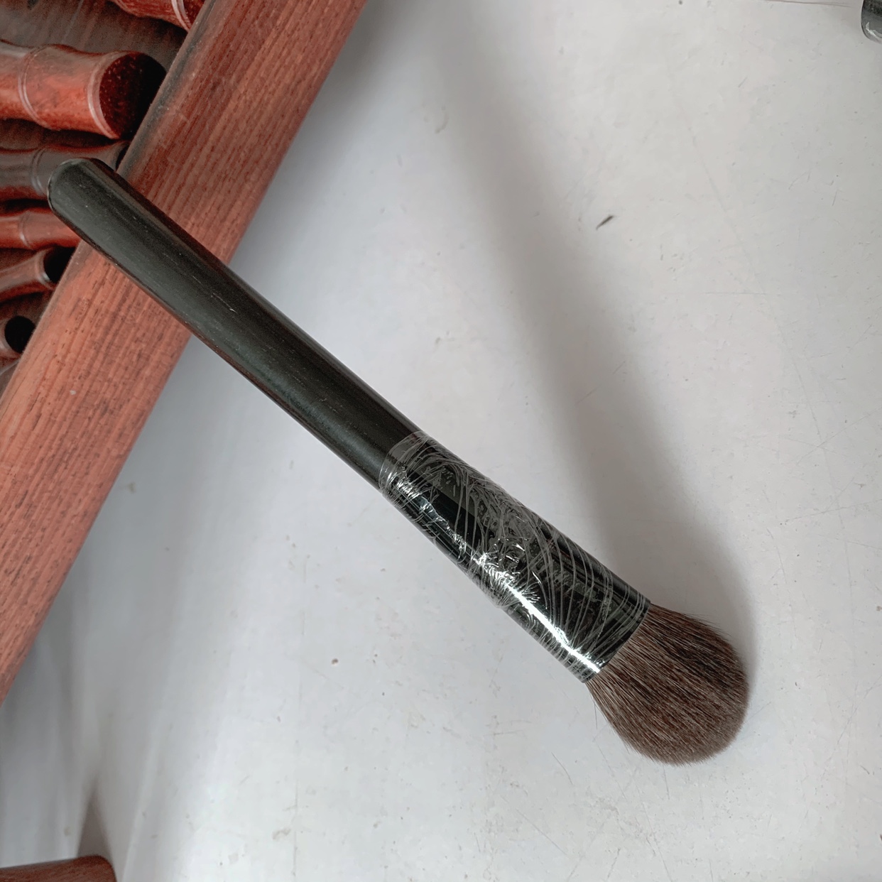 玉毛灰羊毛大杏仁桃心腮红刷舌型高光刷面中提亮眼下定妆刷化妆刷