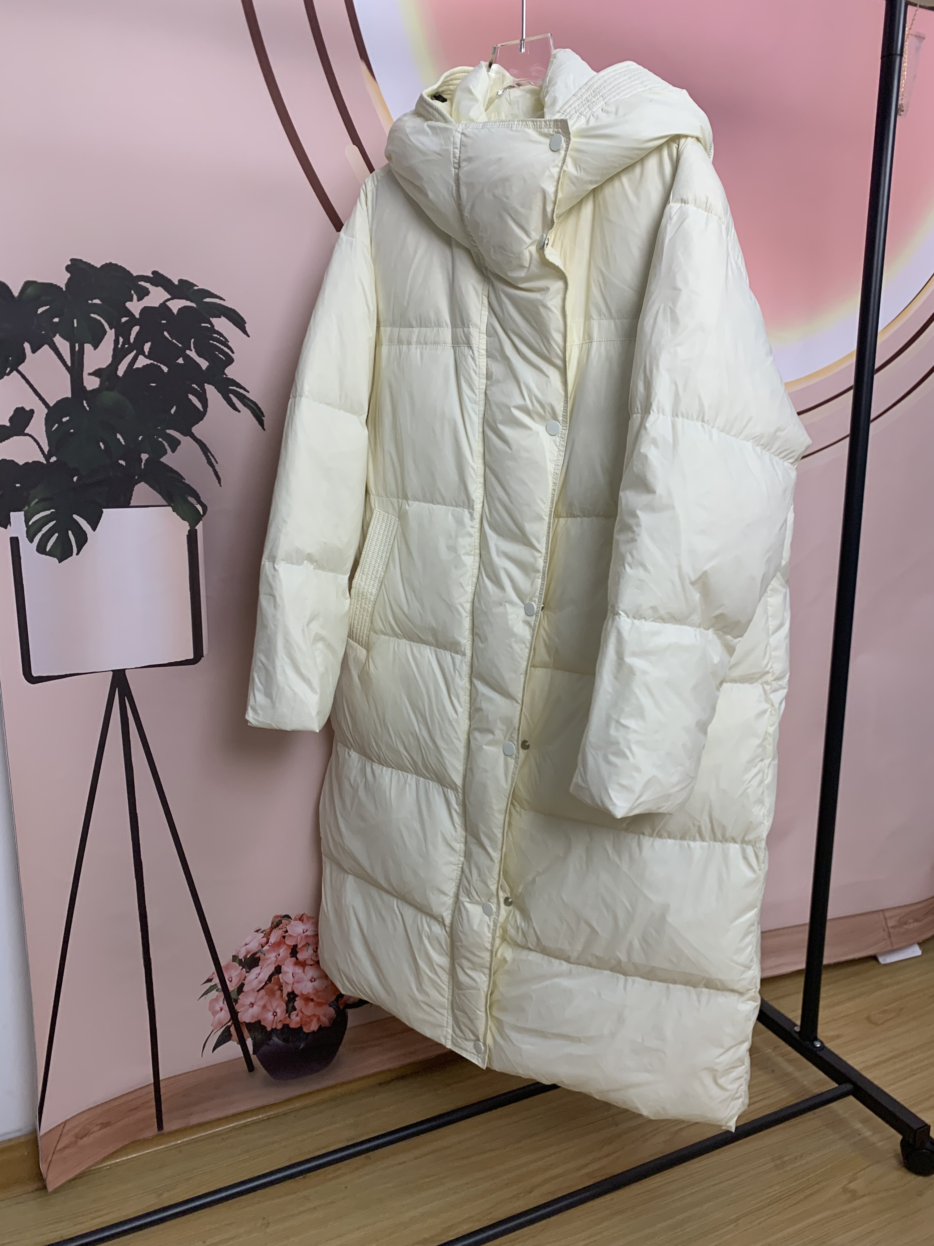 苒Y菲2025新款羽绒服女中长款过膝加厚保暖白鸭绒外套