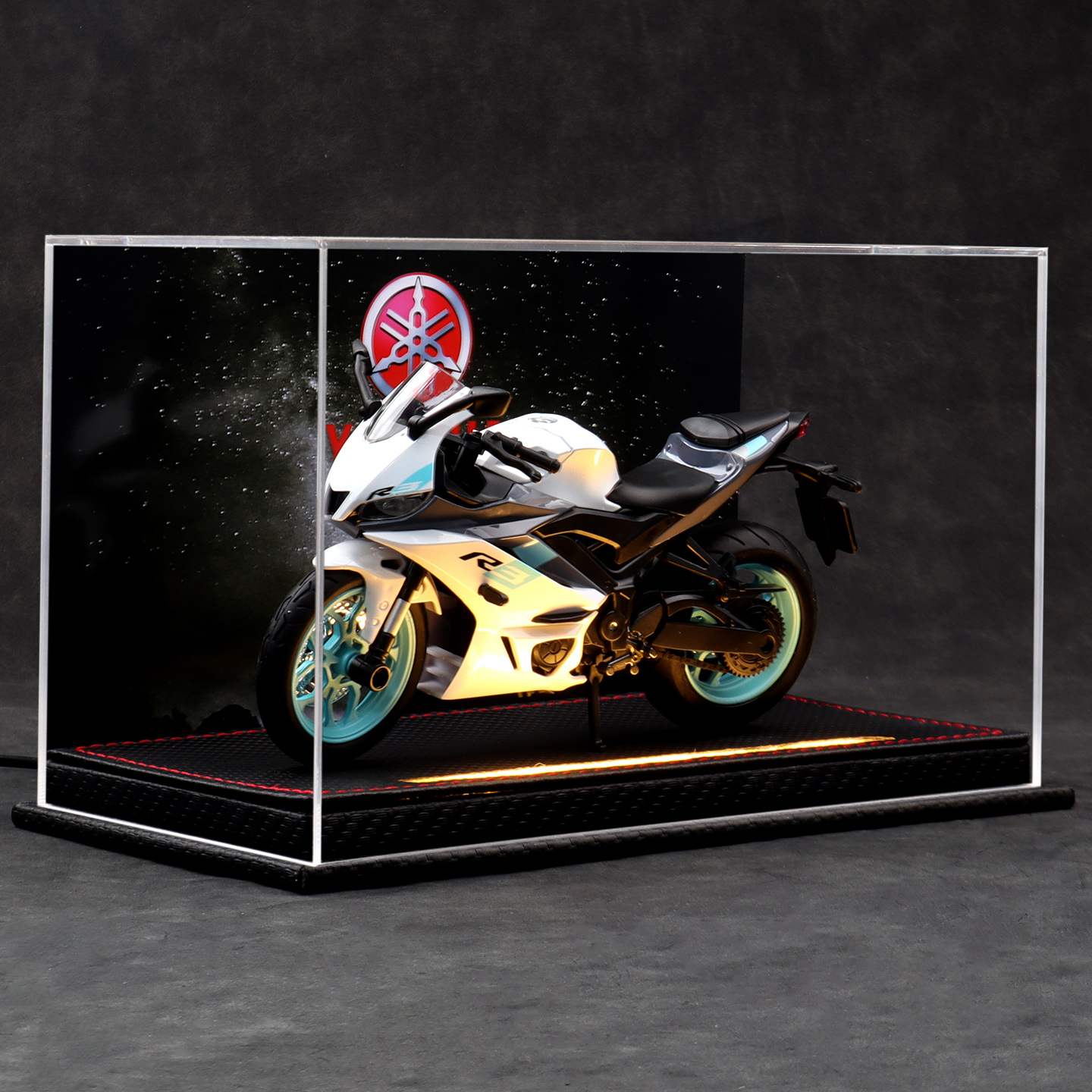 112雅马哈R3合金机车模型