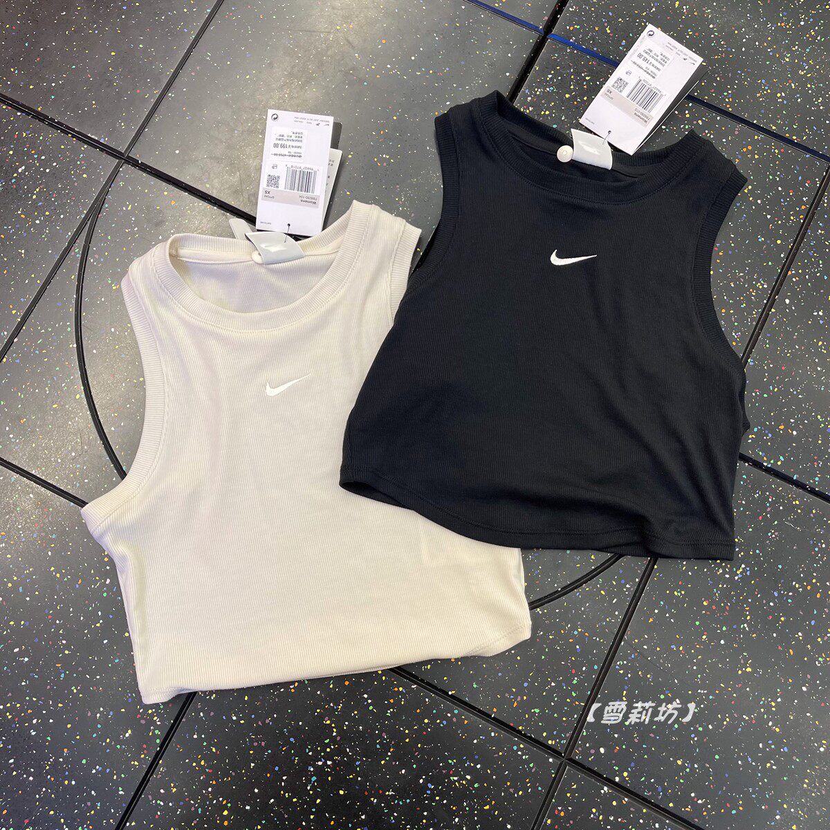 Nike耐克女夏季跑步刺绣Logo背心透气无袖螺纹短款T恤上衣FB8280