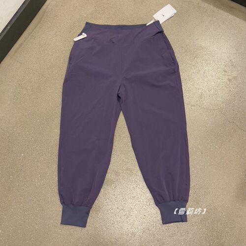 耐克女子跑步训练冰丝速干八分裤
