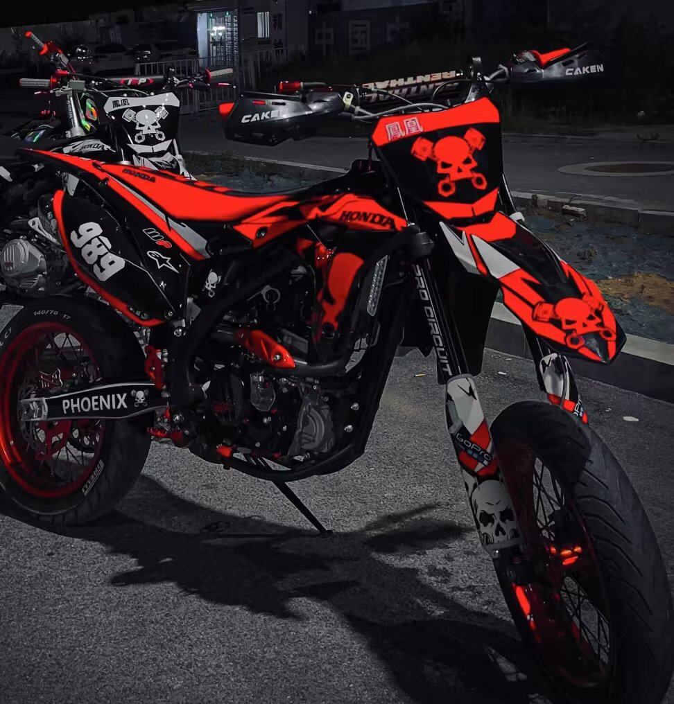 波速尔m5 m1 m2m3m4m6歼11极盗者-1杠5杠6猎豹越野贴花贴纸车贴画