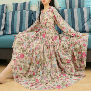 新款 长款 法式 大码 显瘦度假微胖长裙仙 连衣裙碎花雪纺长袖 2026春季