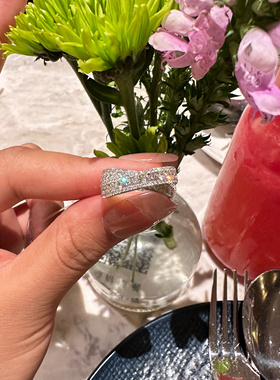 18k白金 高级感 交叉钻石款排戒