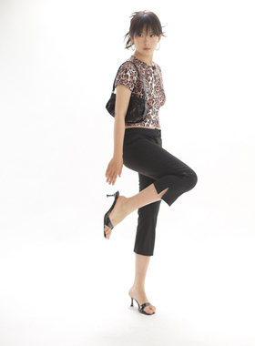 ohmyloli 中低腰微弹千禧复古Capri pants侧开衩基础黑色七分裤