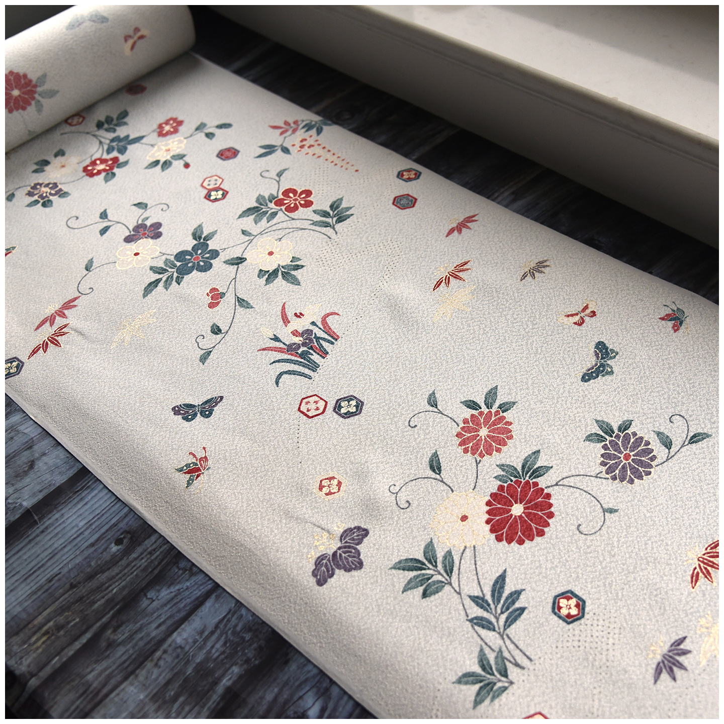 进口中古正绢真丝浅蓝花枝描银小纹反物布料口金荷包零料旗袍汉服