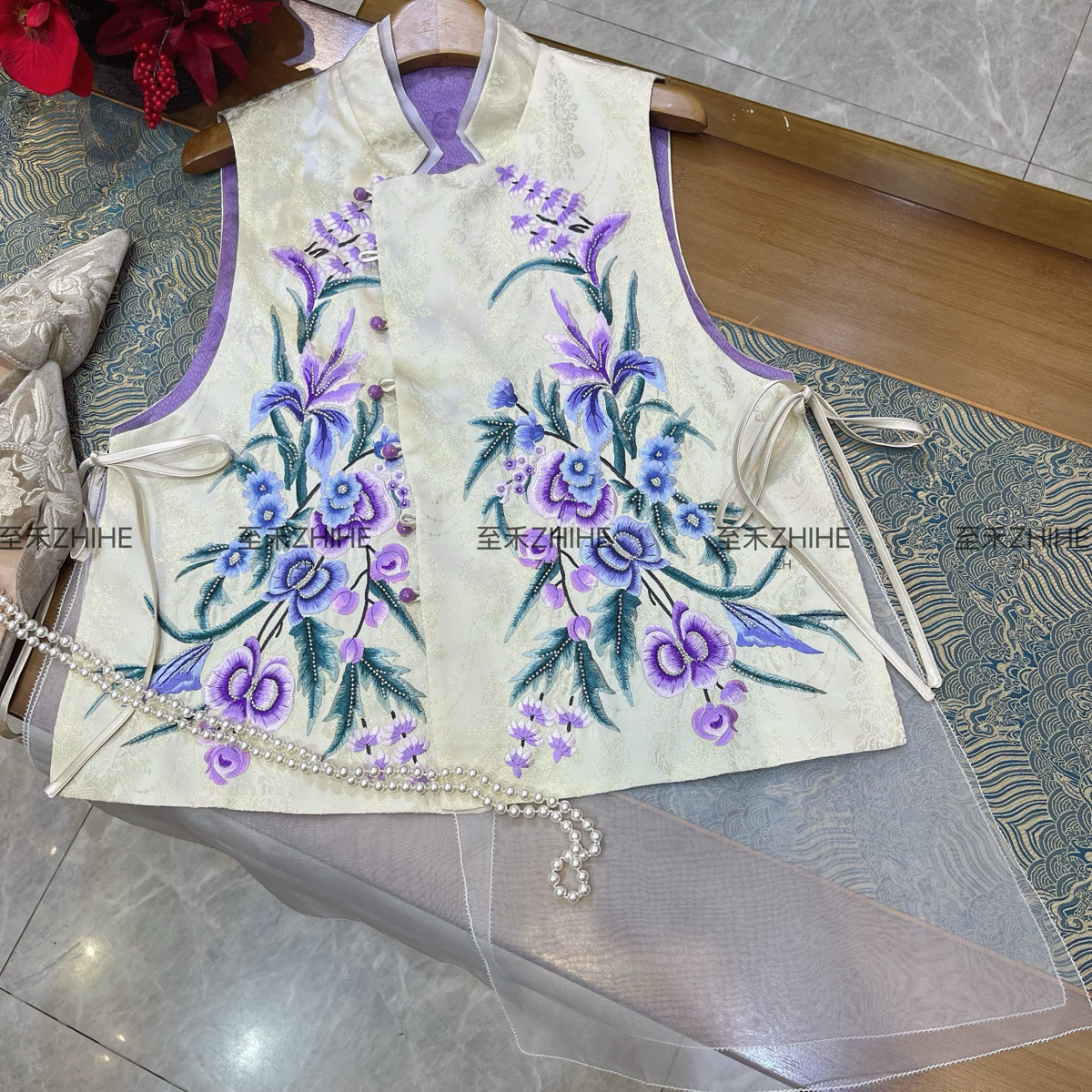 26年早春！极简大牌老钱新中式重工刺绣马甲