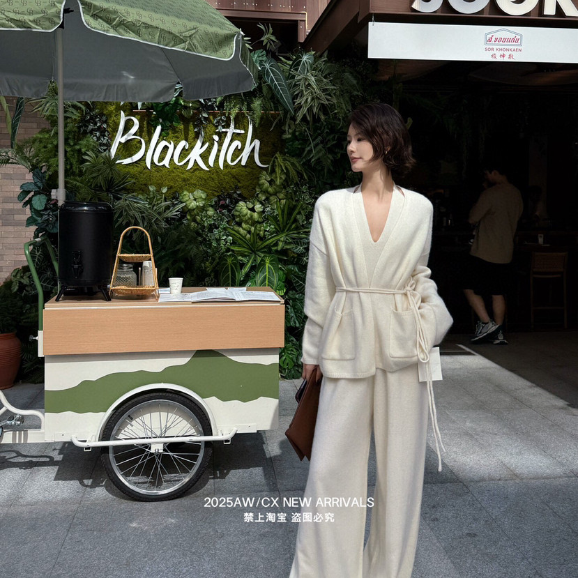 冬上新针织开衫+休闲裤+背心三件套套装(配腰带),女装/女士精品,时尚套装,淘宝优惠券,粉丝福利购,淘宝优惠卷