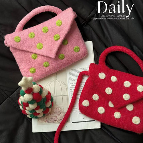 尼泊尔羊毛毡手工白色波点小方包