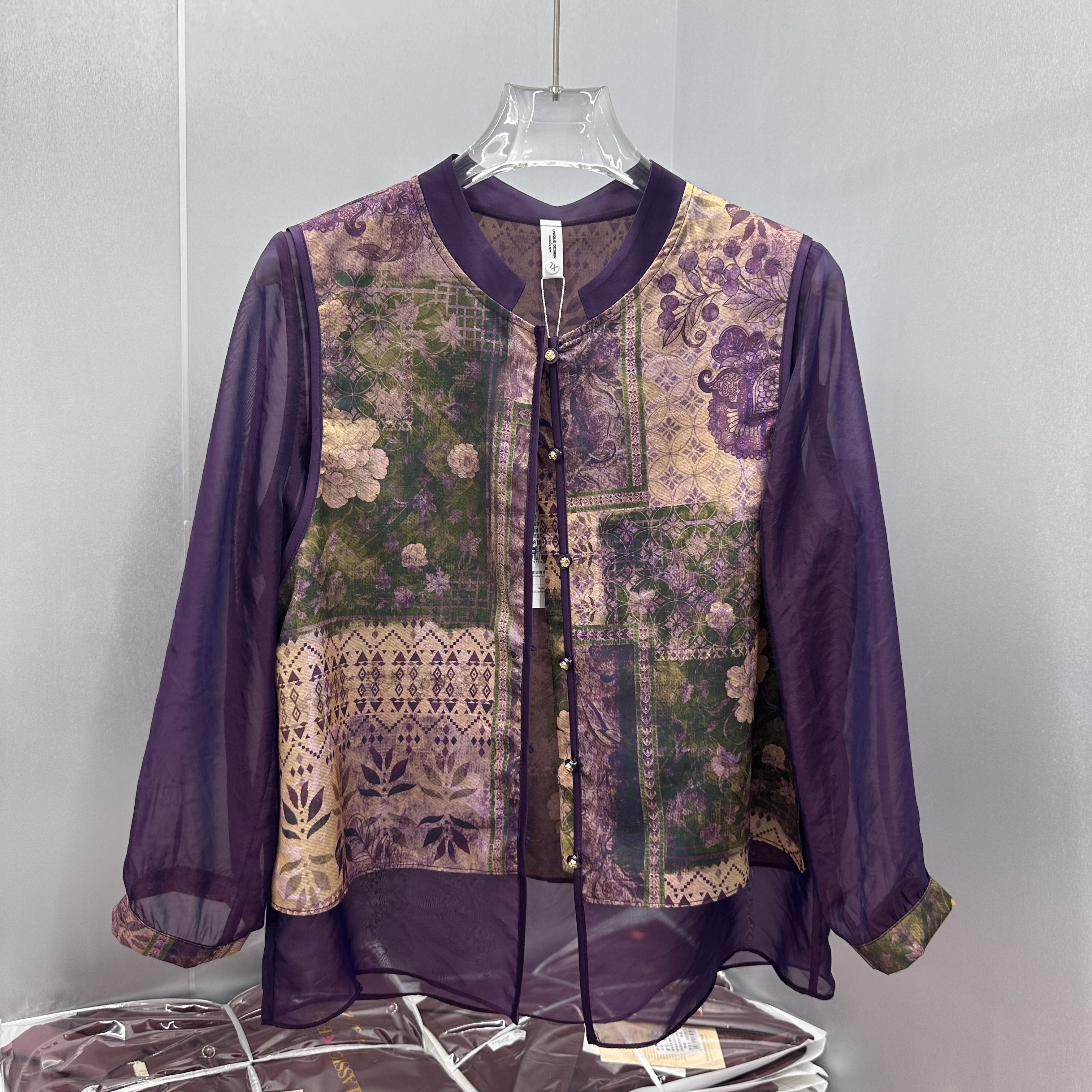 鑫远傲88B-20专柜正品新款秋季女装时尚圆领宽松休闲衬衫上衣女20