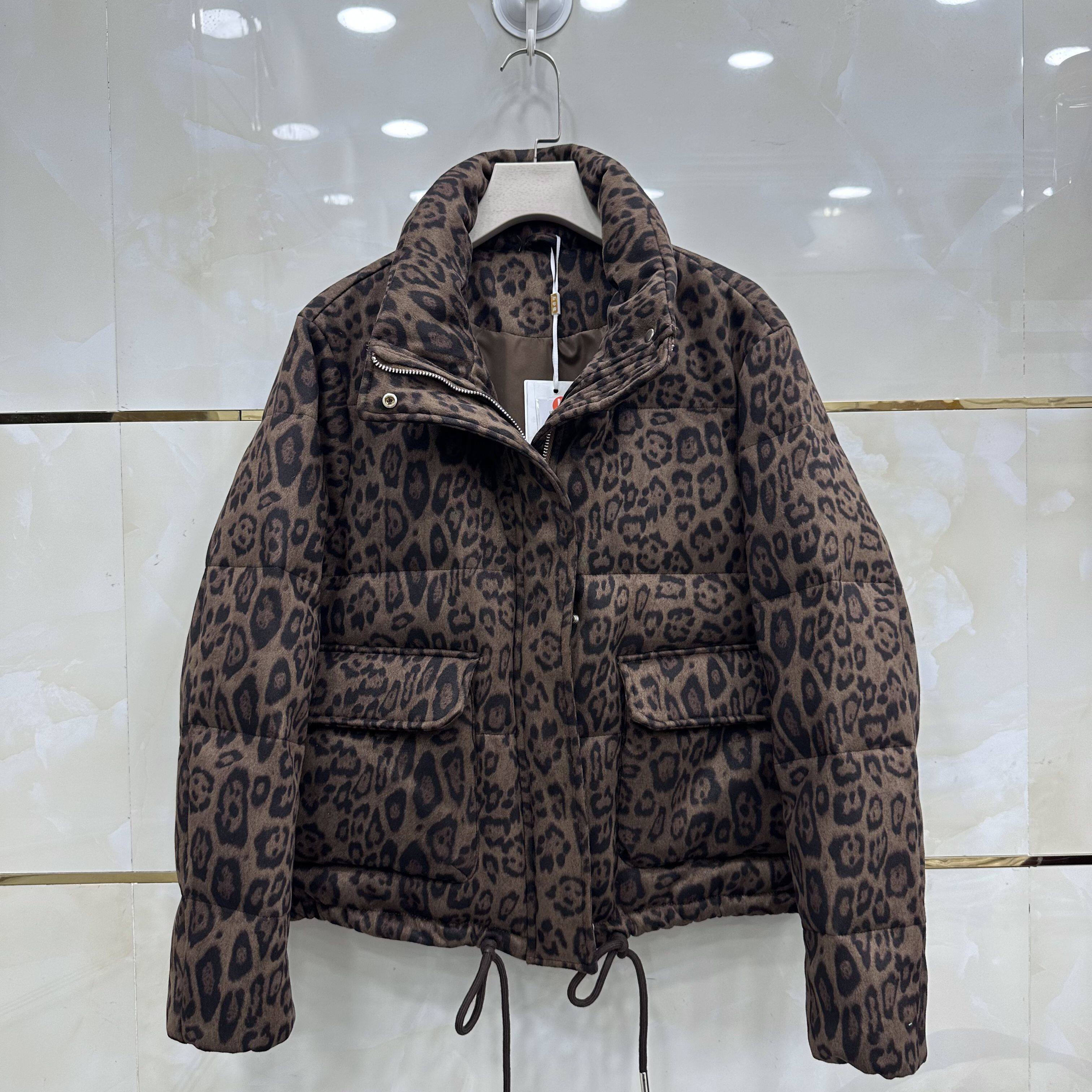 丽诗信A-22专柜正品新款冬季女装时尚立领短款白鸭绒妈妈羽绒服AA