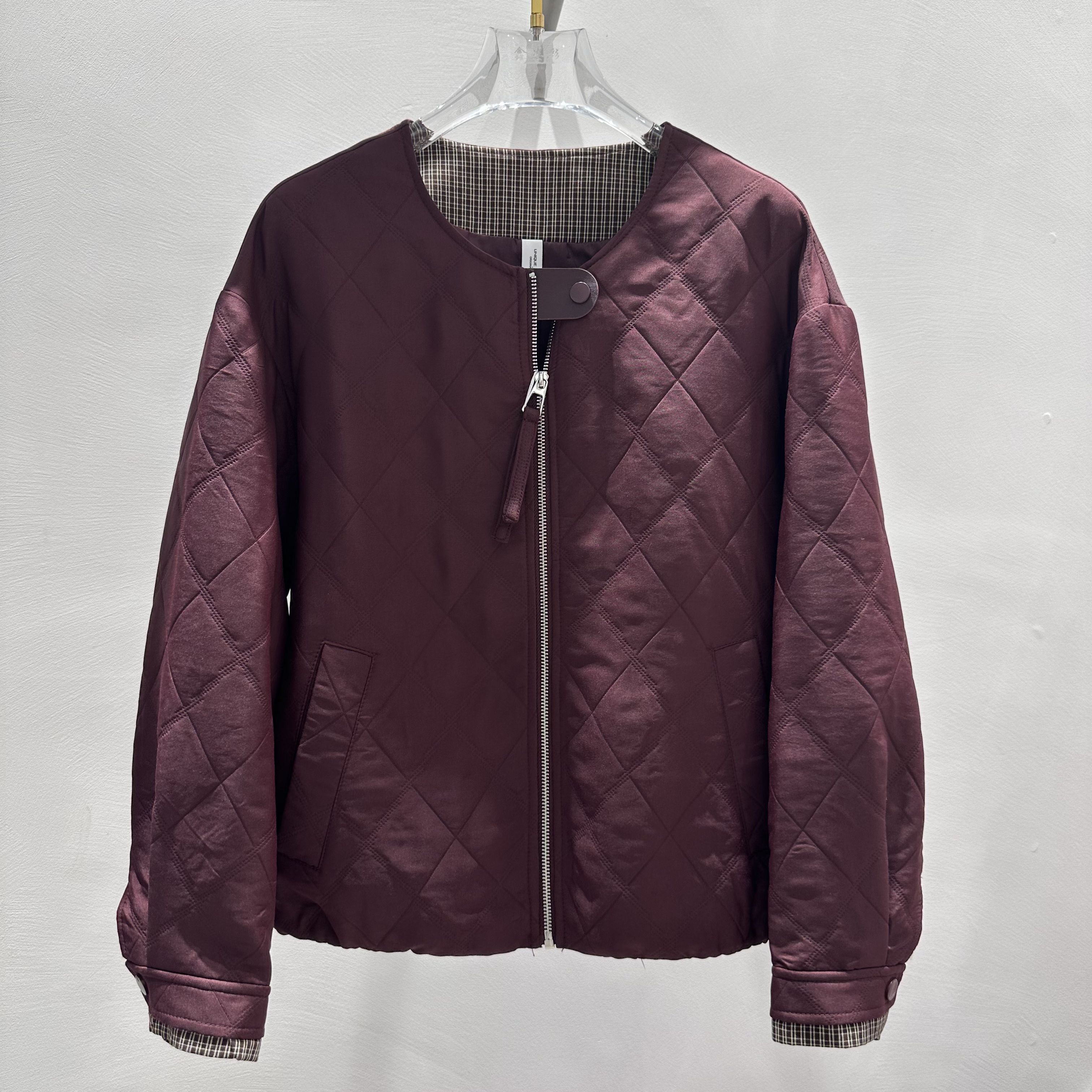 鑫姿彩2502专柜正品新款春季女装圆领修身显瘦妈妈装打底短外套02