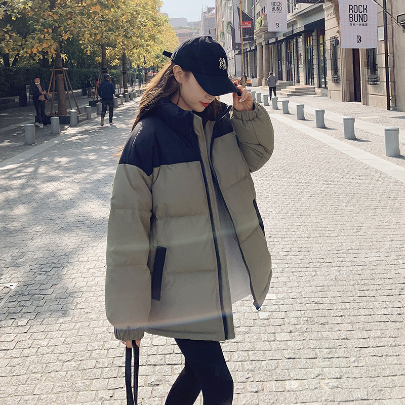 大货已出高性价比黑绿撞色拼接羽绒服90绒266-6008，女装羽绒服，浙宝266