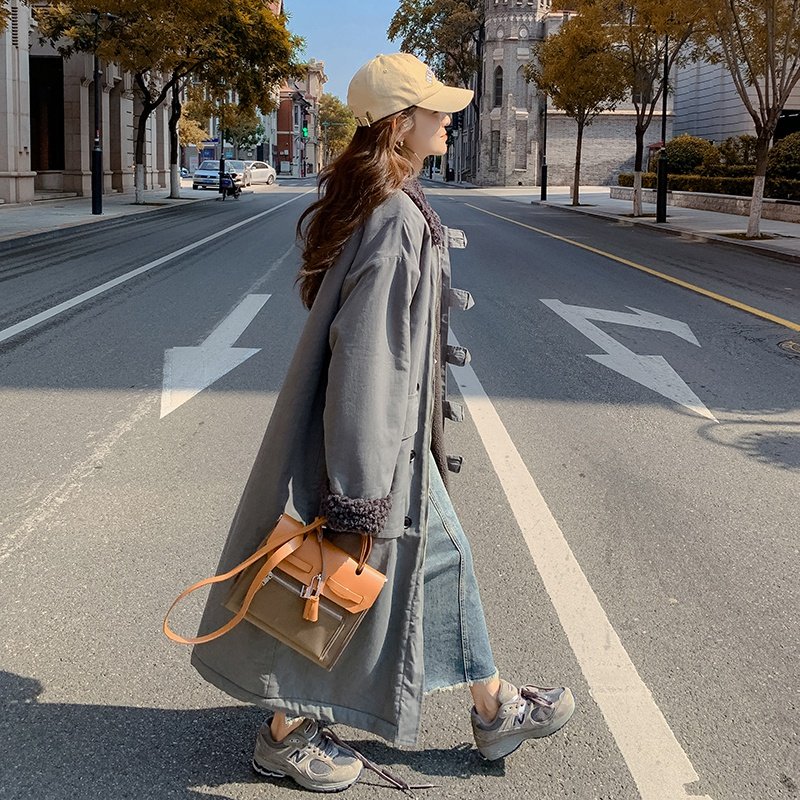 出货中新款羊羔毛拼接派克服266-2288-P185K268，女装派克服，浙宝266