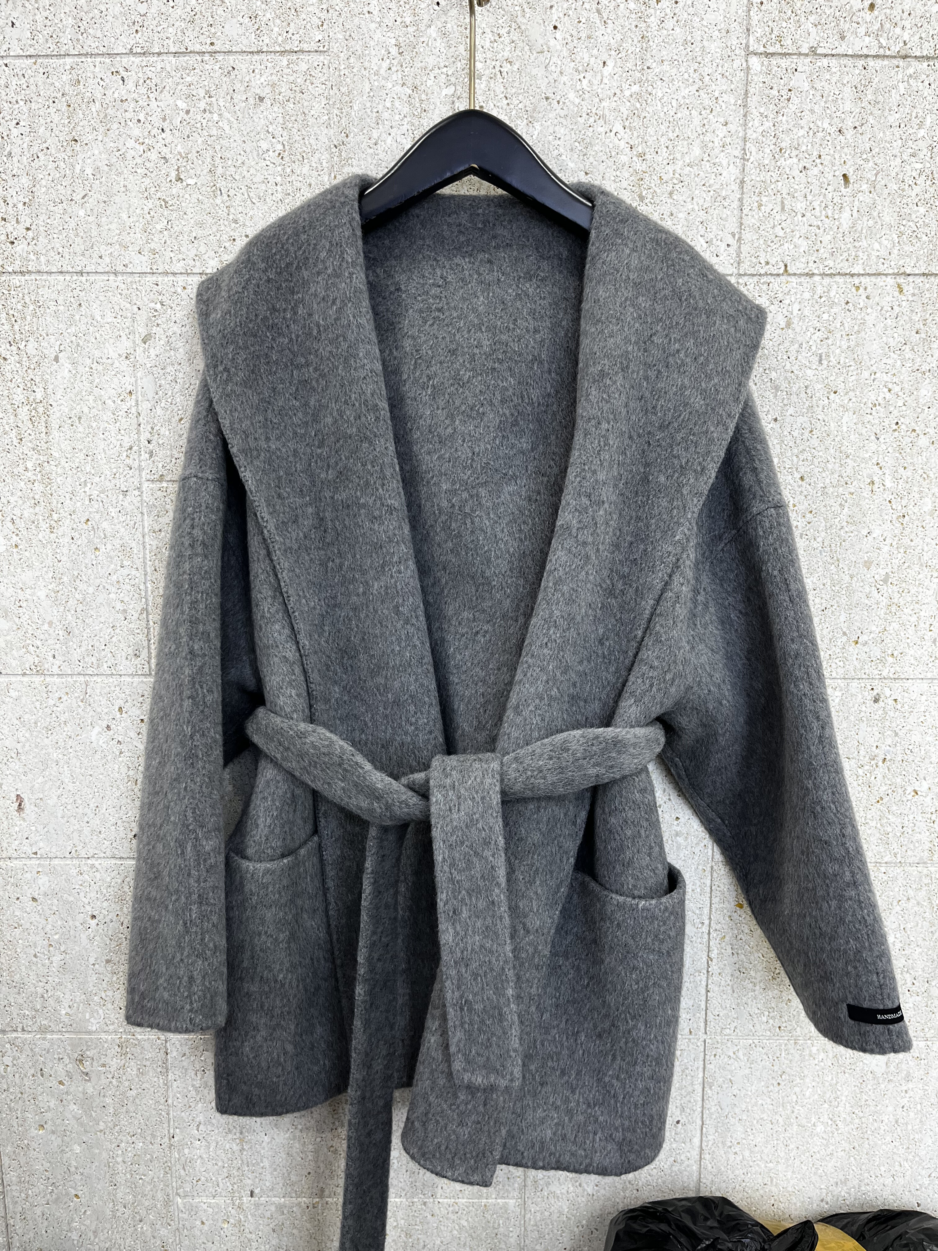 中长款腰带连帽双面羊绒大衣女