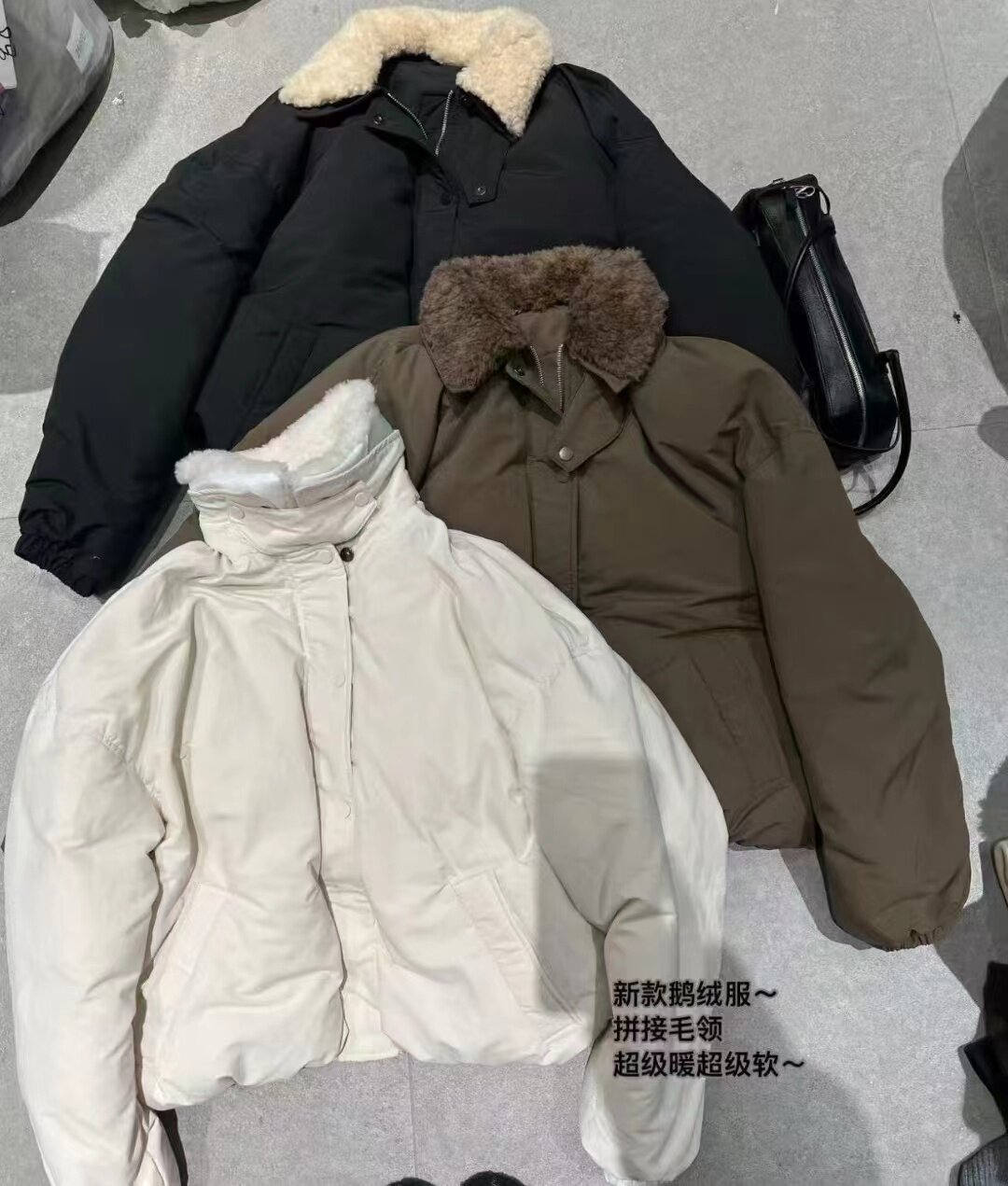 欧洲站2025新款冬毛毛领拼接90白鹅绒羽绒服女短款加厚保暖外套