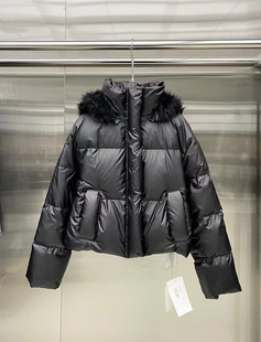 辣妹品牌仿真皮黑色带毛帽短款外套时尚羽绒服