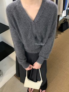 秋冬慵懒软糯灰色针织衫 外套三色入 毛衣女韩版 品质浣熊绒v领开衫
