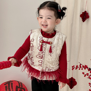 点兮冬季新款婴幼儿加绒加厚年服马甲套装女宝宝中国风保暖三件套