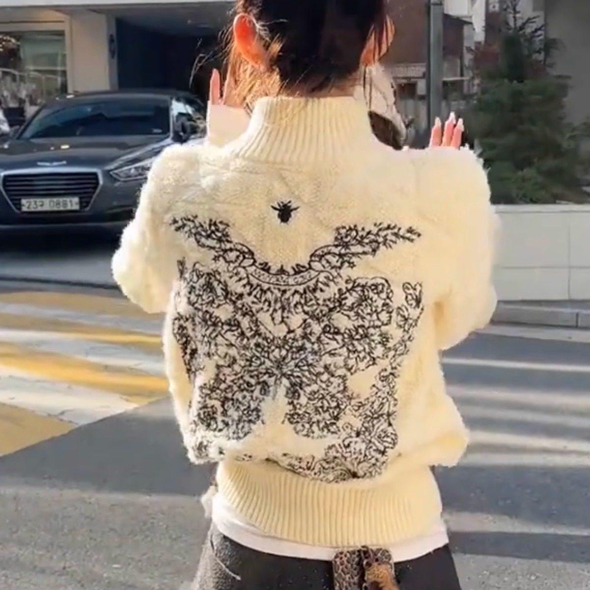 欧货重工刺绣软糯毛衣外套女2025新款小香风时髦高领拉链针织开衫,个性定制/设计服务/DIY,棉服工装,淘宝优惠券,粉丝福利购,淘宝优惠卷