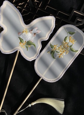 古风团扇中国风汉服舞蹈走秀扇拍摄长柄刺绣桂花兔子古典异形扇子