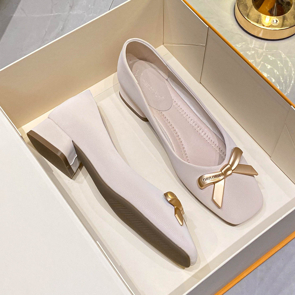 温柔系低跟单鞋通勤上班女鞋2026新款法式方头浅口中跟瓢鞋软皮鞋,女鞋,浅口单鞋,淘宝优惠券,粉丝福利购,淘宝优惠卷