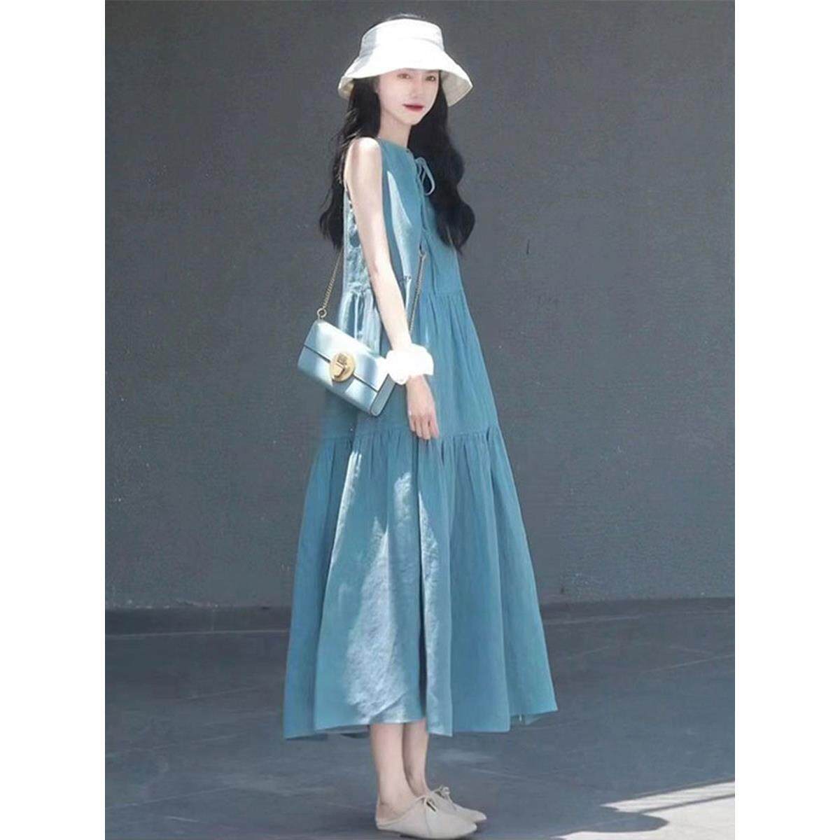 大码时尚宽松无袖系带连衣裙女夏新款胖mm藏肉遮肚法式赫本风长裙