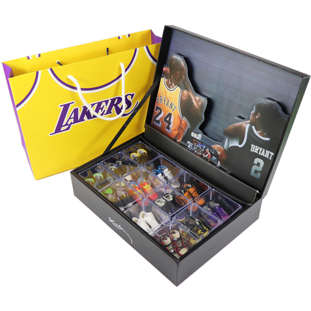 纪念品kobe科比NBA球星AJ篮球鞋模型手办球衣情人节生日礼物套装