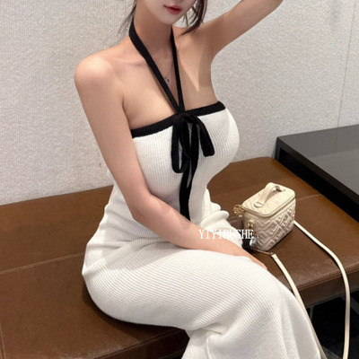 性感女人味挂脖长款鱼尾连衣裙