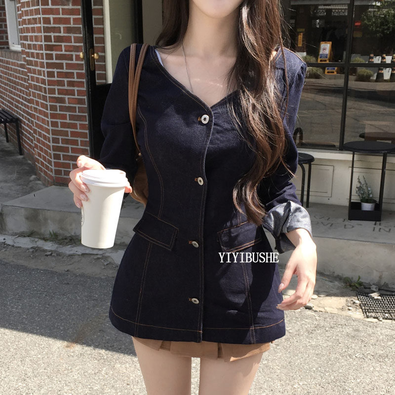 韩系女人味单排扣收腰牛仔外套