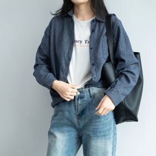 2025年春秋新款 外套上衣女潮 简约磨毛宽松显瘦深蓝小格子休闲衬衫