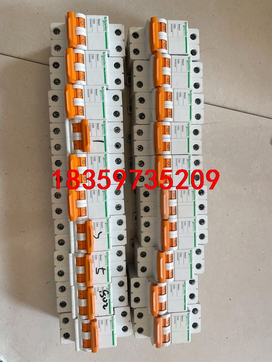 施耐德Easy9 2PC63断路器 原装拆机正品 成色如图，议价