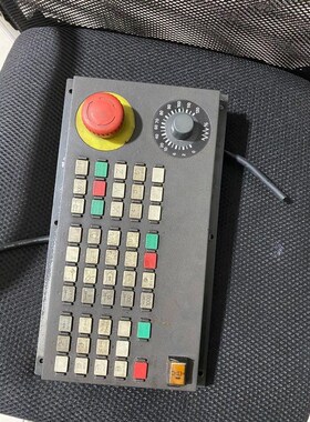 6FC5203-0AD10-1AA0，西门子OP32S，实物议价