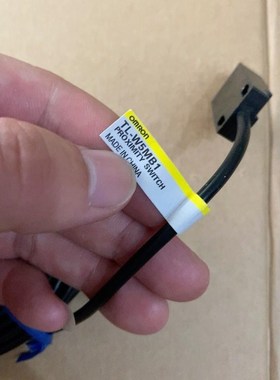 TL-W5MB1 2M   100元 包邮 全新无包装议价