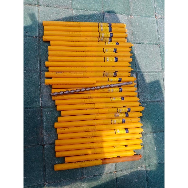 方大王五坑钻头25mmX355/500mm几乎全新,有几根有议价