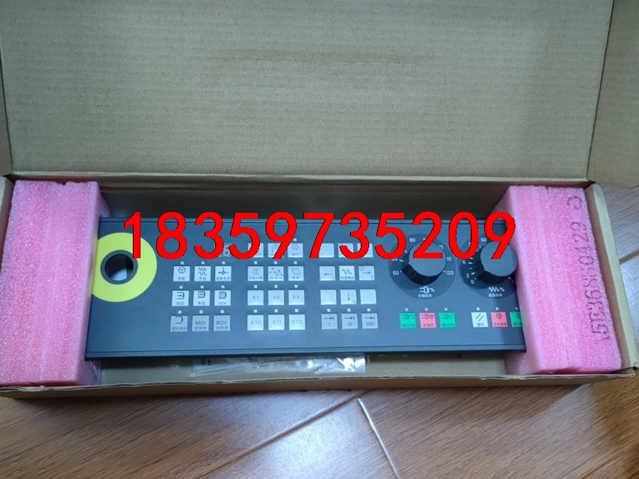 西门子机床控制面板6FC5 303-0AF35-0CA0 全议价