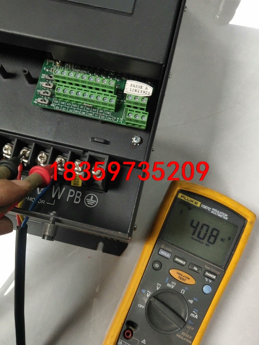 日业变频器15KW，CM530－B4T015GB/018PB议价