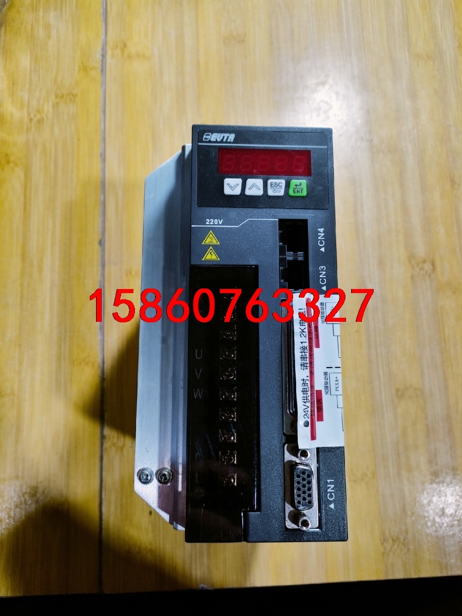 ID100 4R5 S 艾威图伺服驱动器,二手拆机,成色充新议价