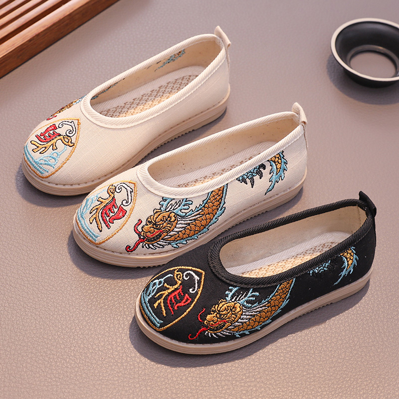 男童汉服鞋绣花古风老北京布鞋