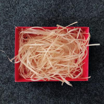 热销喜糖盒子拉菲草碎纸丝生日礼物礼盒填充物个性结婚庆用品创意