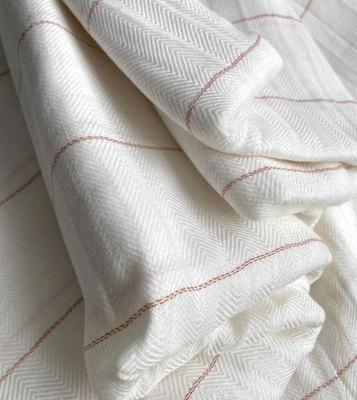 70%亚麻30%棉人字纹麻棉出口剩余