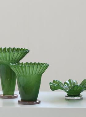 莫兰迪创意大口荷叶边卷口褶皱琉璃花瓶软装家居样板间客厅装饰品