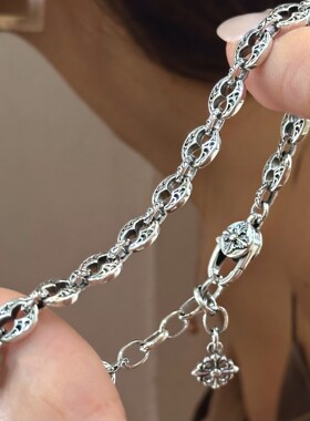 S925纯银潮牌十字架唐草纹猪鼻子手链复古高级感轻奢精致百搭手饰