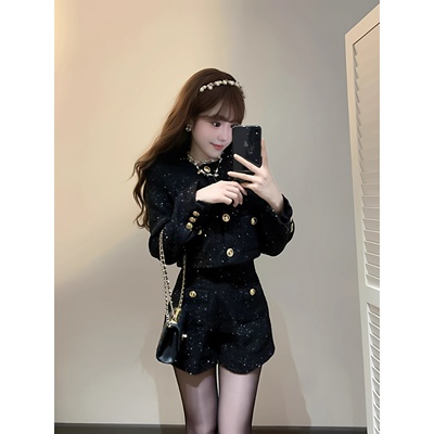 江浙沪千金短款外套短裤两件套