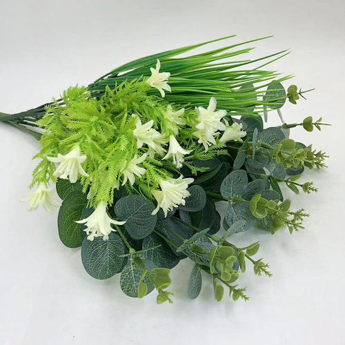 尤加利春草客厅卧室DIY