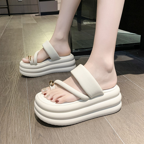 小个子厚底夹脚趾拖鞋女2026增高